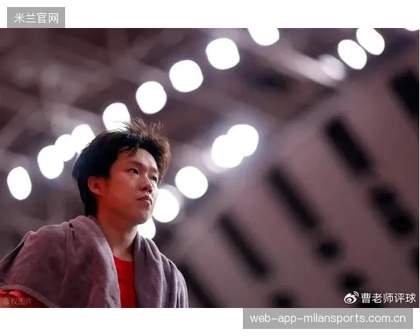 亚运“躲队员”与“躲妻子”的风波：王皓的“下课”背后，真相何在？
